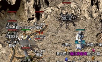 最新传奇私服深度攻略:十年老玩家教你高效升级与装备打造